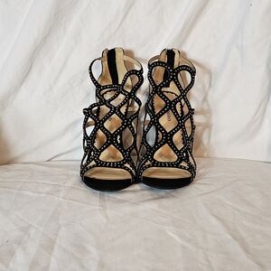 Zigi Soho Elegant Black Studded Strappy Women's Heels Sz 8
